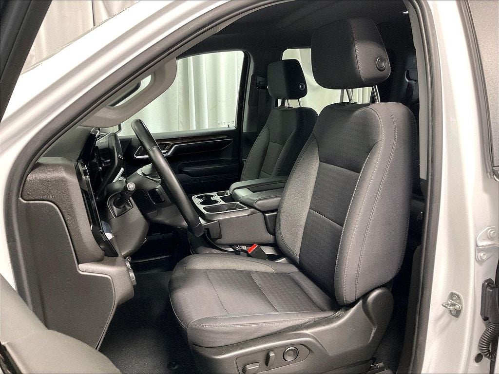 2023 Chevrolet Silverado 1500 LT LT1