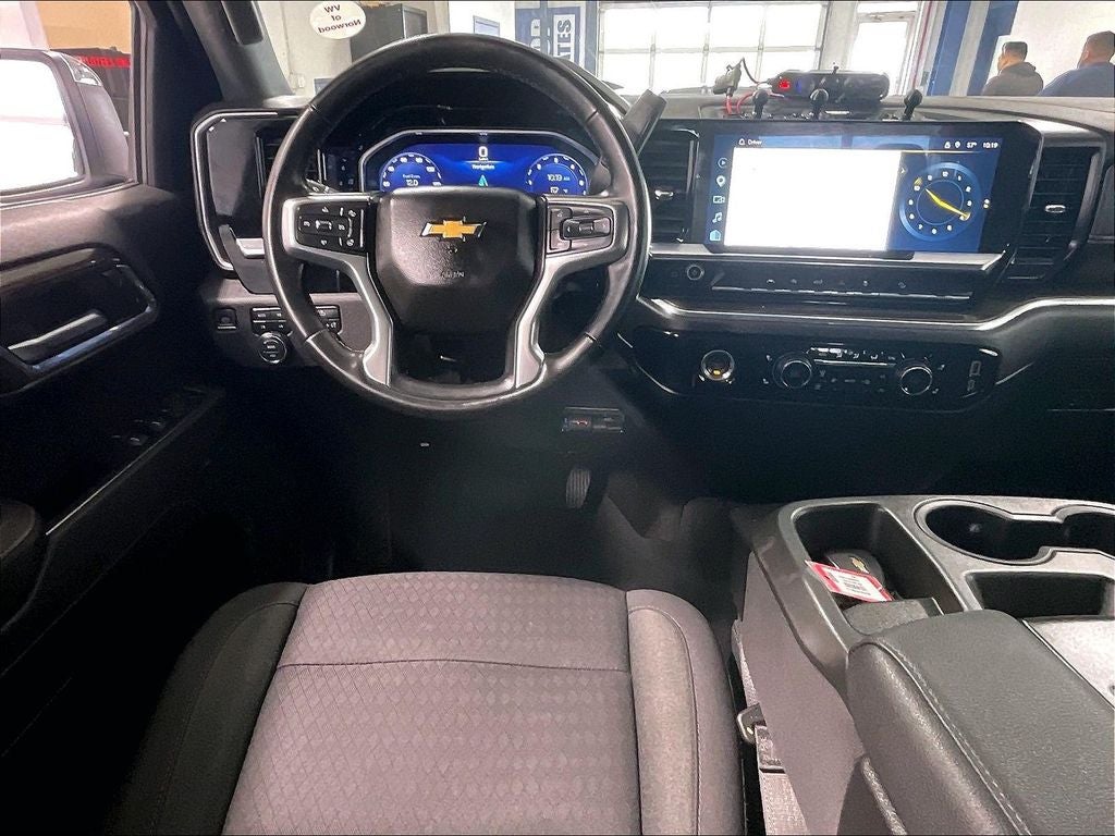 2023 Chevrolet Silverado 1500 LT LT1