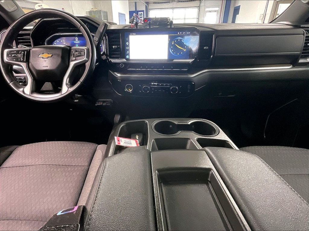 2023 Chevrolet Silverado 1500 LT LT1