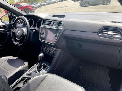 2021 Volkswagen Tiguan 2.0T SE R-Line Black