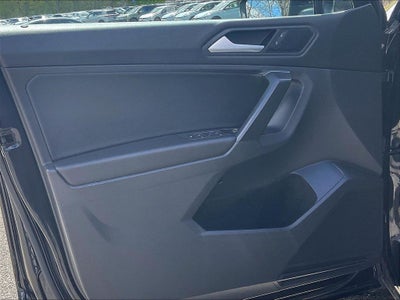 2021 Volkswagen Tiguan 2.0T SE R-Line Black