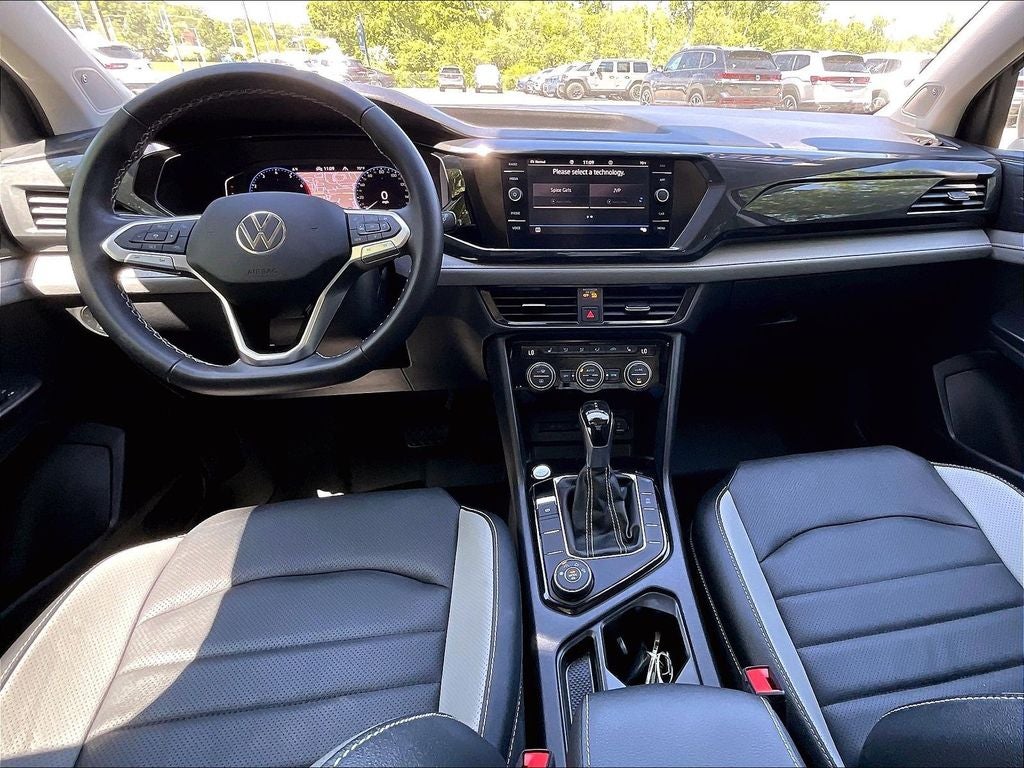 2023 Volkswagen Taos 1.5T SEL