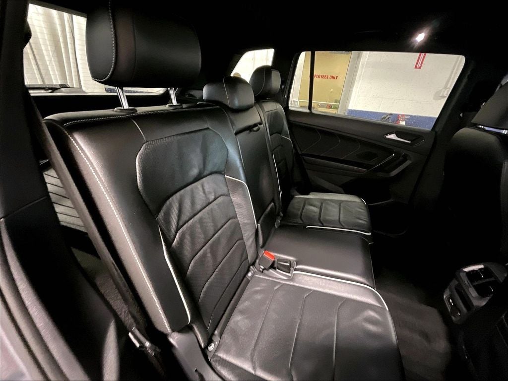 2022 Volkswagen Tiguan 2.0T SEL R-Line