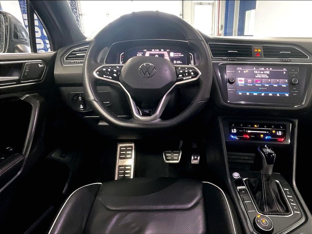 2022 Volkswagen Tiguan 2.0T SEL R-Line