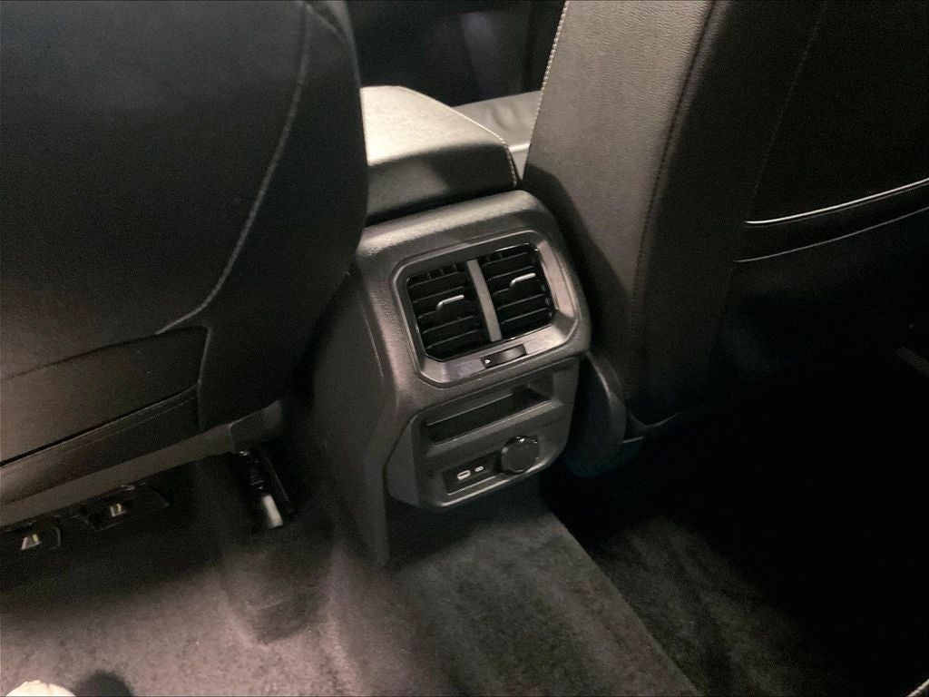 2022 Volkswagen Tiguan 2.0T SEL R-Line