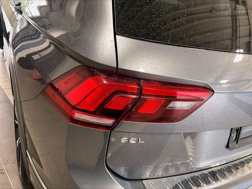 2022 Volkswagen Tiguan 2.0T SEL R-Line