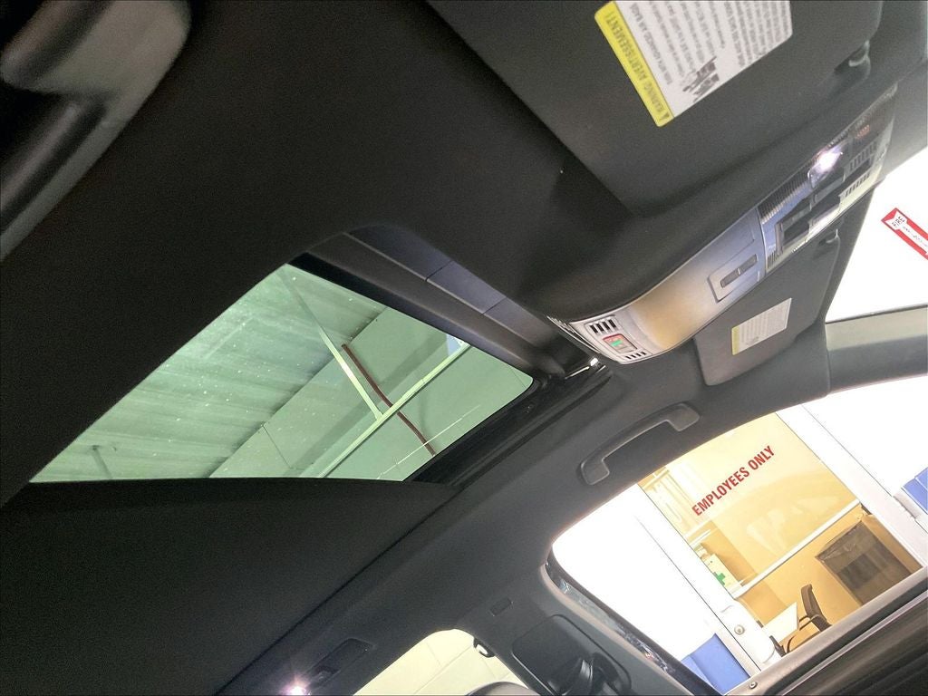 2022 Volkswagen Tiguan 2.0T SEL R-Line