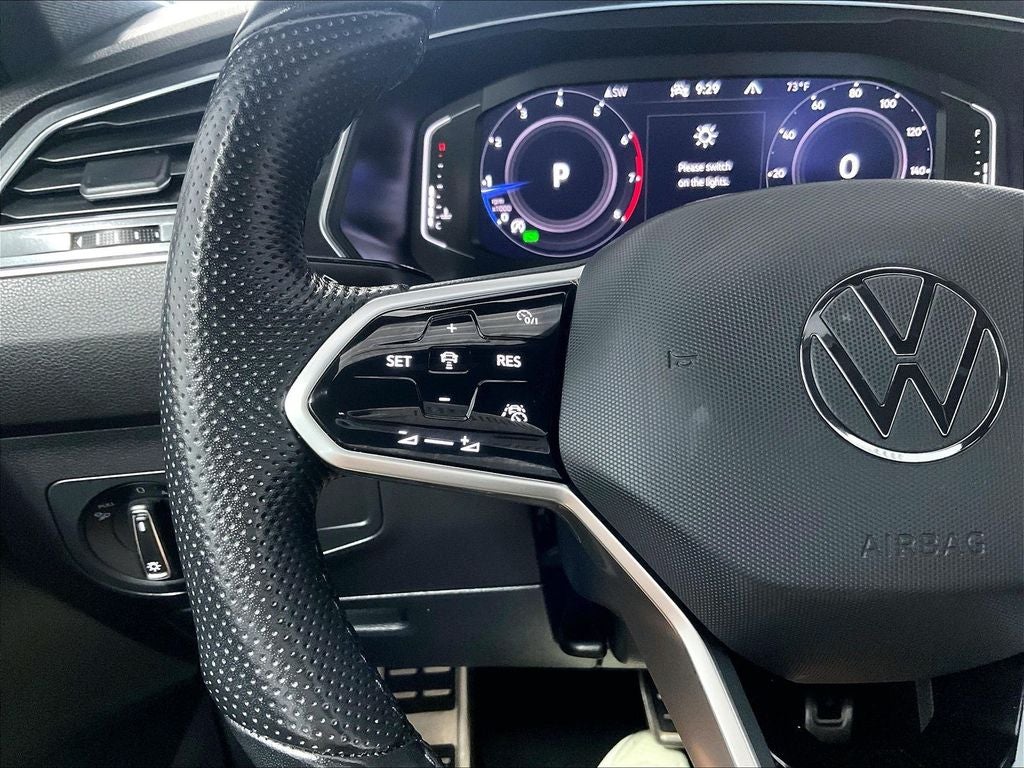 2022 Volkswagen Tiguan 2.0T SEL R-Line