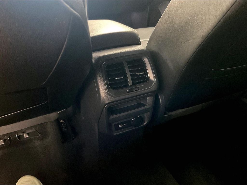 2022 Volkswagen Tiguan 2.0T SEL R-Line