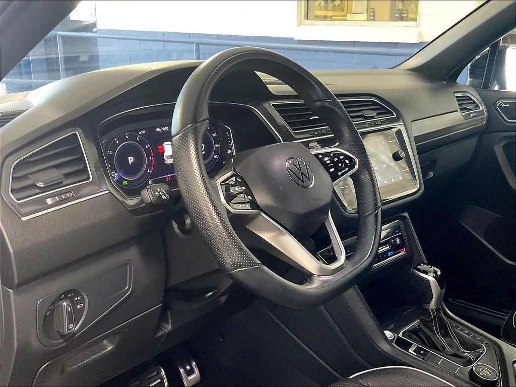 2022 Volkswagen Tiguan 2.0T SEL R-Line