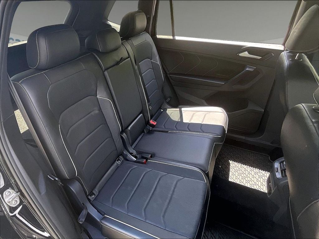 2024 Volkswagen Tiguan 2.0T SEL R-Line