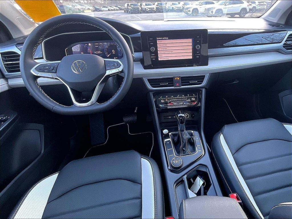 2026 Volkswagen Taos 1.5T SEL