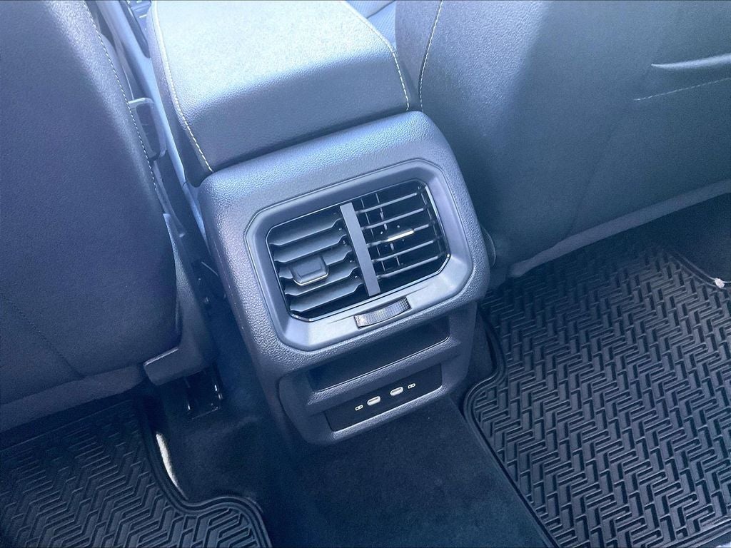 2026 Volkswagen Taos 1.5T SEL