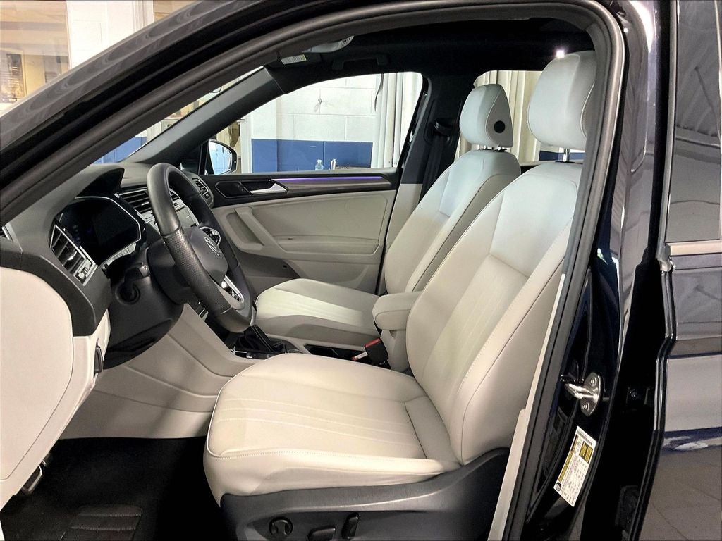 2024 Volkswagen Tiguan 2.0T SE R-Line Black