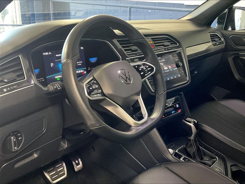 2023 Volkswagen Tiguan 2.0T SE R-Line Black