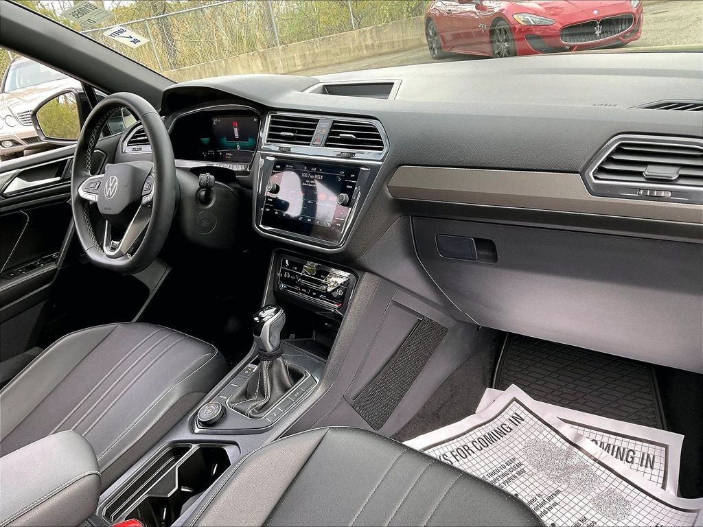 2023 Volkswagen Tiguan 2.0T SE R-Line Black