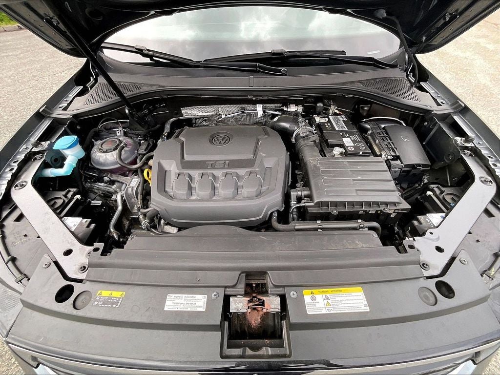 2023 Volkswagen Tiguan 2.0T SE R-Line Black
