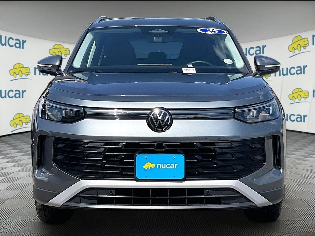 2025 Volkswagen Tiguan 2.0T SE