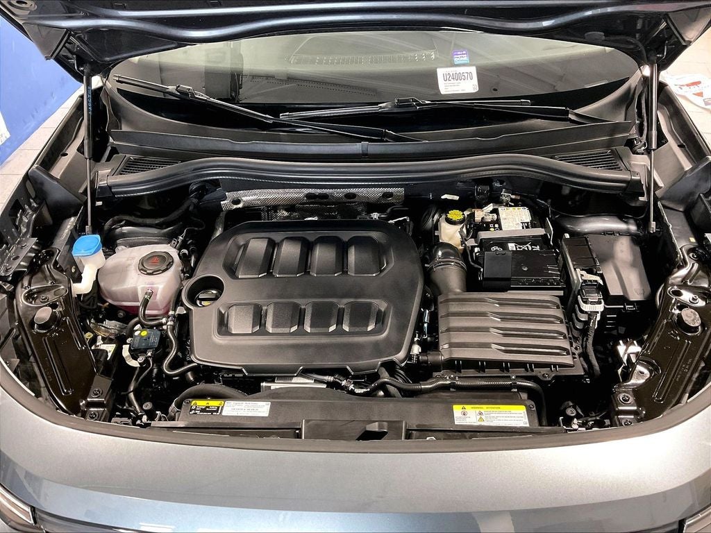 2025 Volkswagen Tiguan 2.0T SE