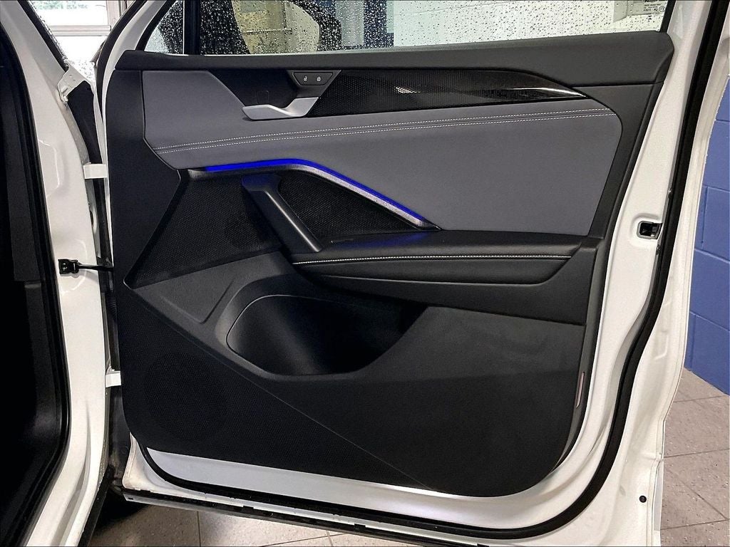 2025 Volkswagen Tiguan 2.0T SE R-Line Black