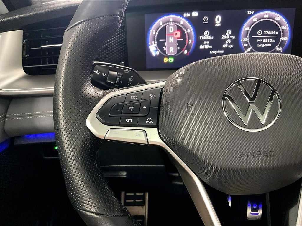 2025 Volkswagen Tiguan 2.0T SE R-Line Black