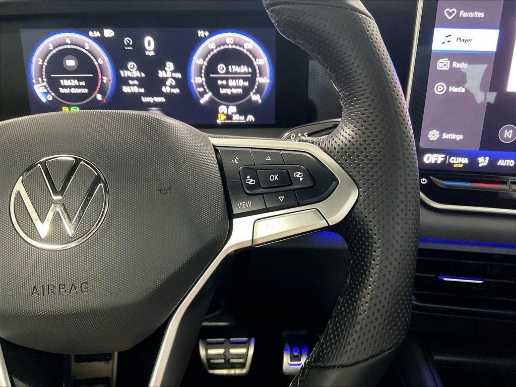 2025 Volkswagen Tiguan 2.0T SE R-Line Black