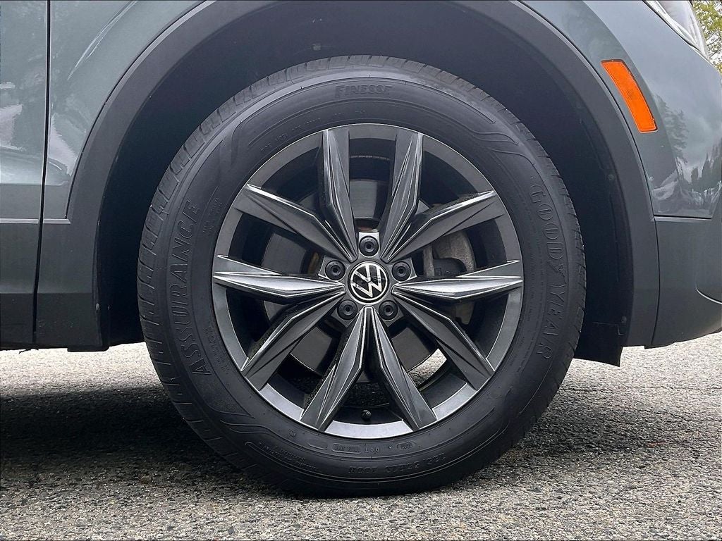 2023 Volkswagen Tiguan 2.0T SE