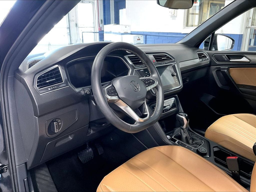 2023 Volkswagen Tiguan 2.0T SE