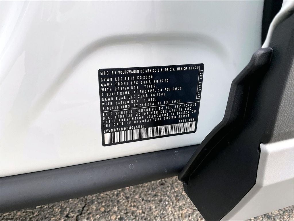 2026 Volkswagen Tiguan 2.0T SE