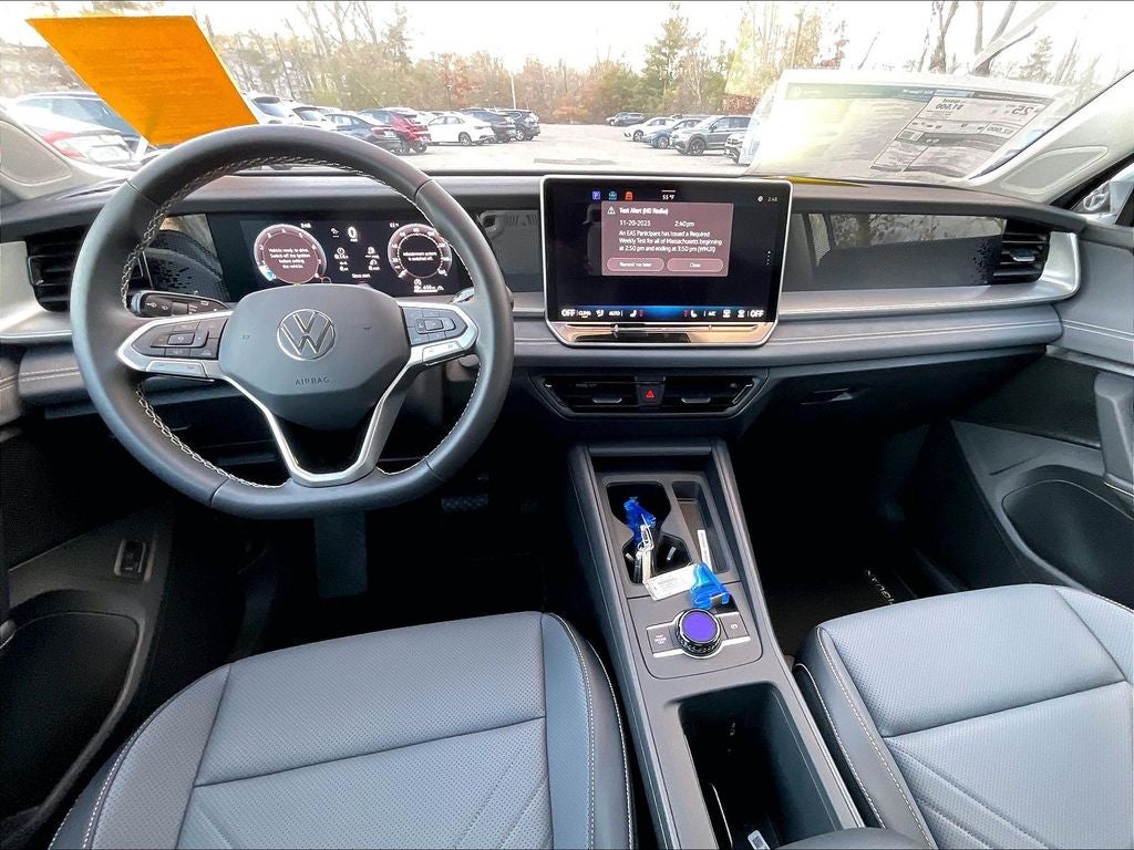 2026 Volkswagen Tiguan 2.0T SE