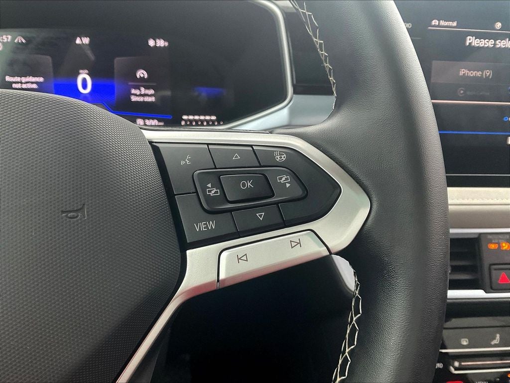 2025 Volkswagen Taos 1.5T SE