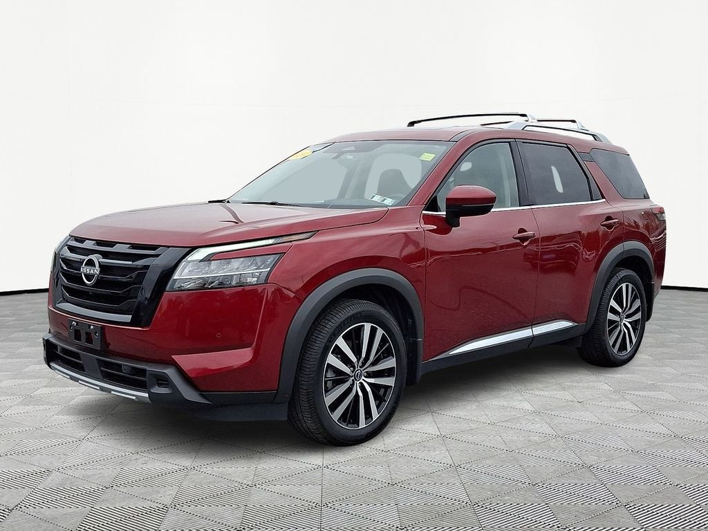 2024 Nissan Pathfinder Platinum