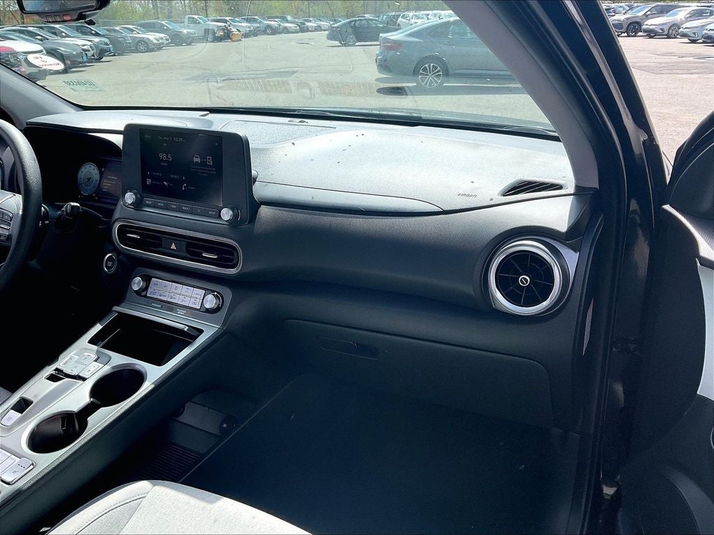 2023 Hyundai Kona Electric SE