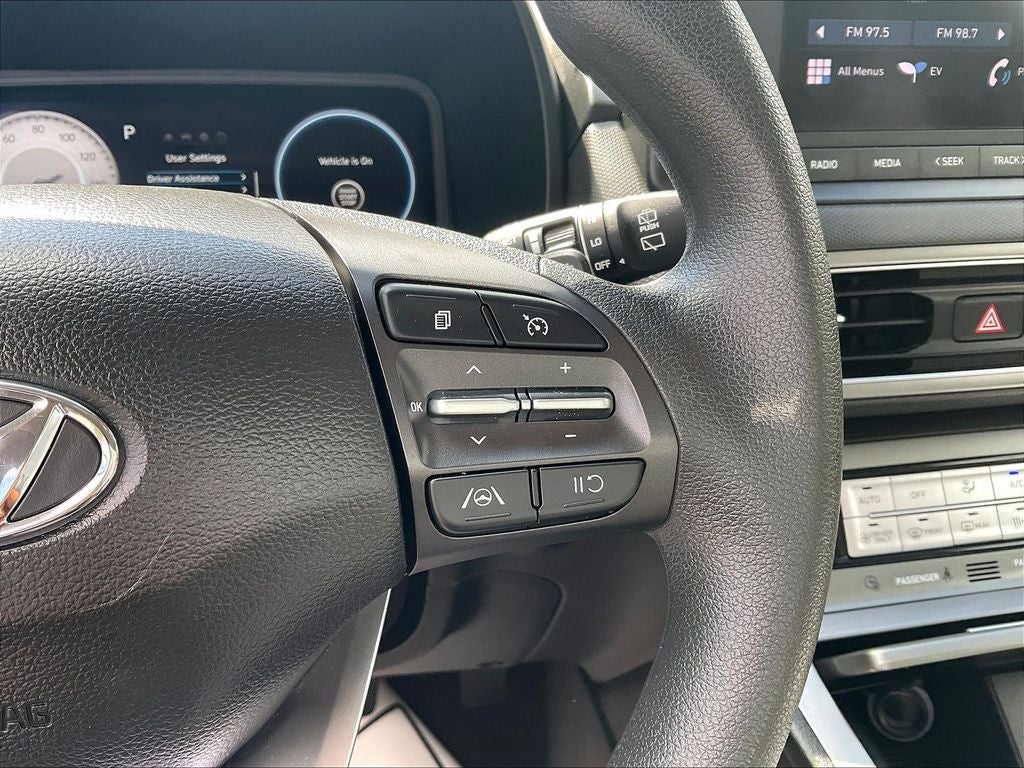 2023 Hyundai Kona Electric SE