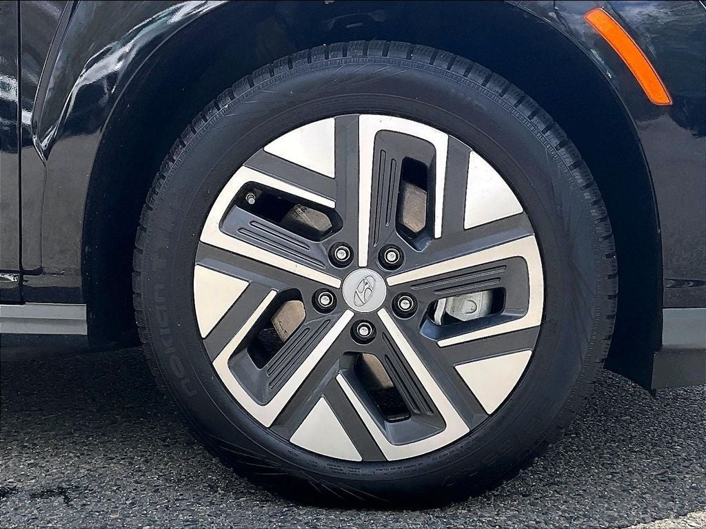 2023 Hyundai Kona Electric SE