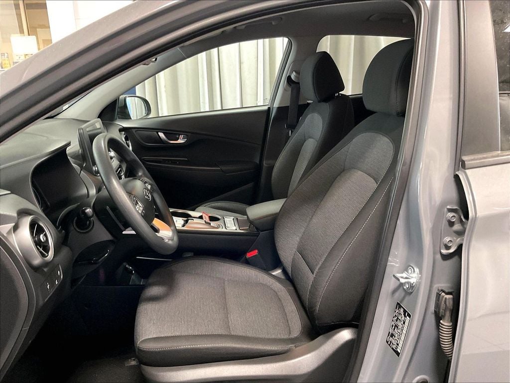 2023 Hyundai Kona Electric SE