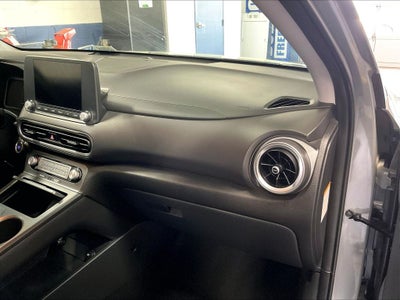 2023 Hyundai Kona Electric SE