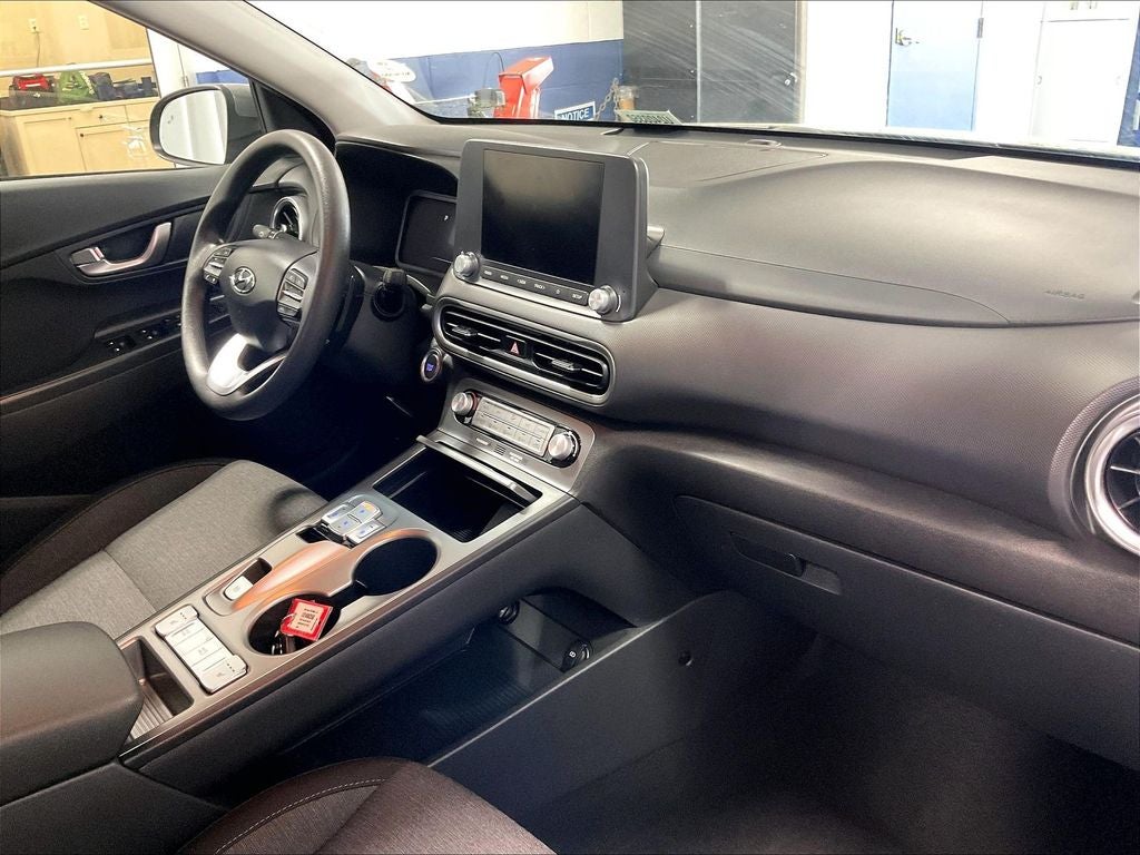 2023 Hyundai Kona Electric SE