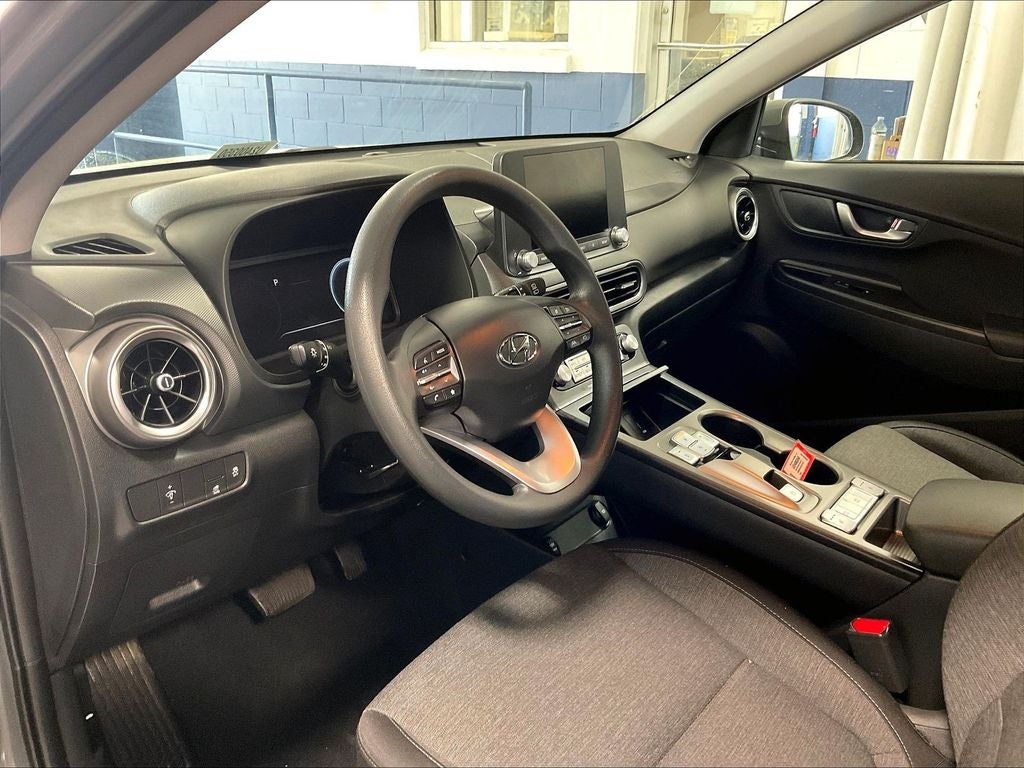 2023 Hyundai Kona Electric SE