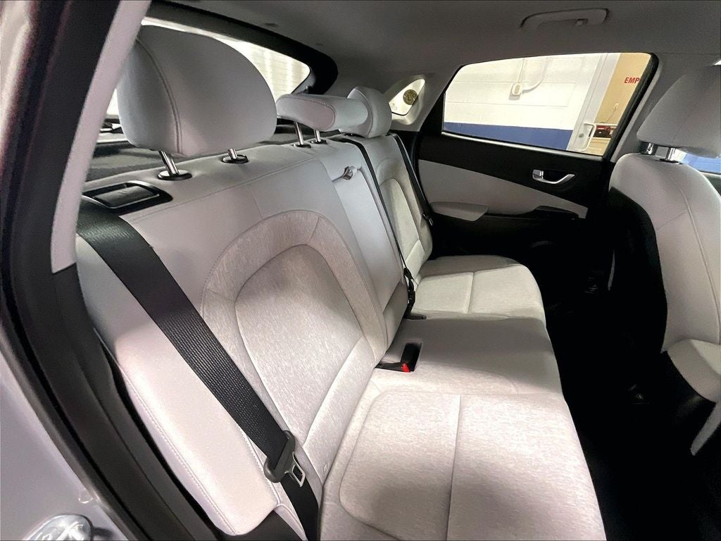 2023 Hyundai Kona Electric SE