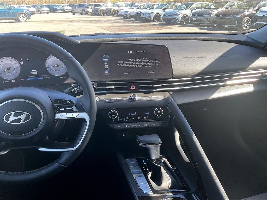 2025 Hyundai Elantra SEL Convenience