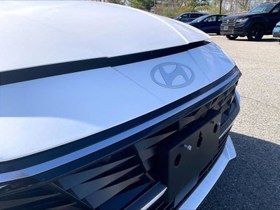 2025 Hyundai Elantra SEL Convenience