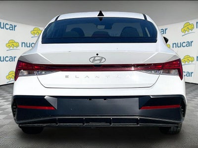 2025 Hyundai Elantra SEL Convenience
