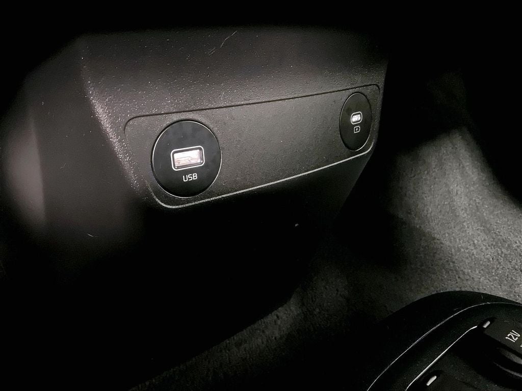2022 Kia EV6 Wind