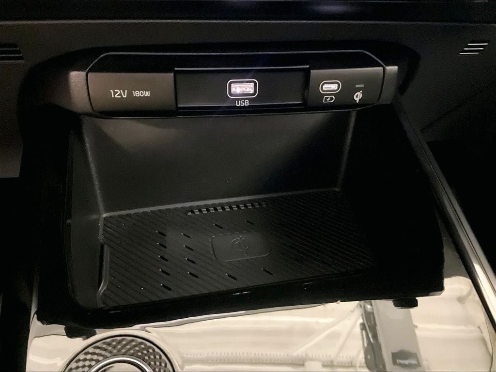 2025 Kia Niro EV Wind