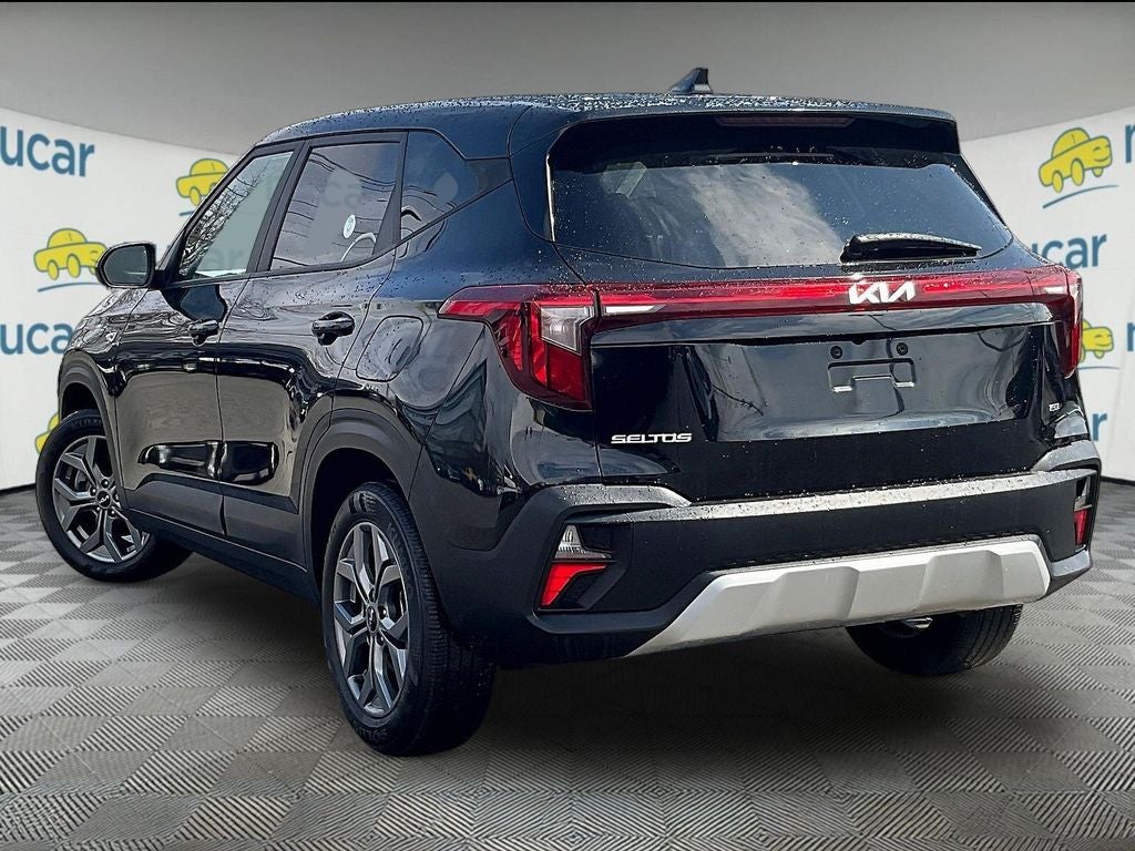 2024 Kia Seltos LX