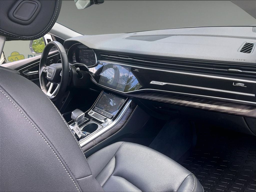 2022 Audi Q8 55 Premium Plus quattro