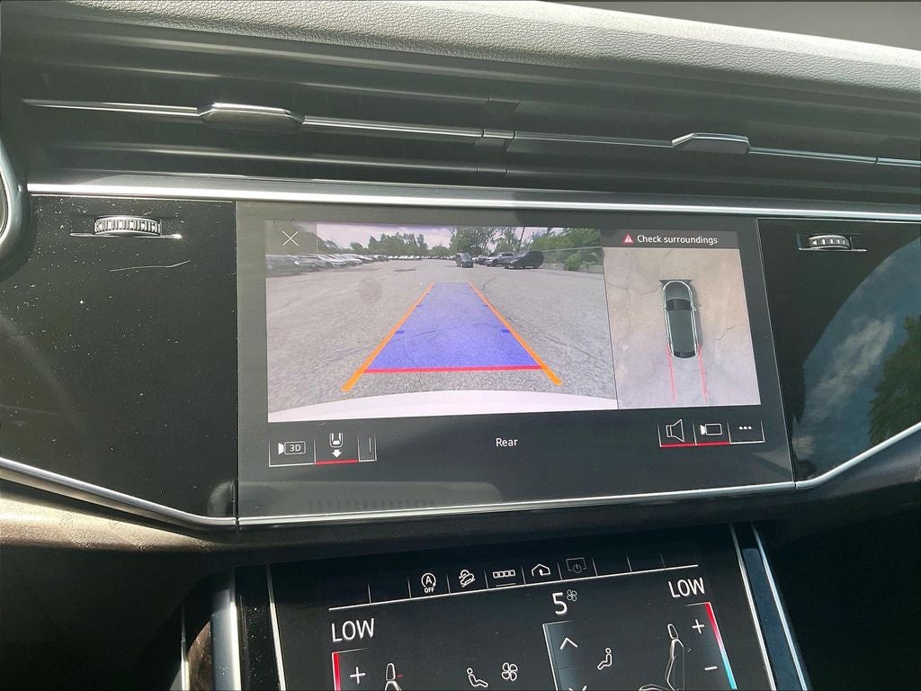 2022 Audi Q8 55 Premium Plus quattro