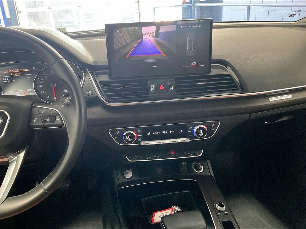 2023 Audi Q5 45 S line Premium quattro