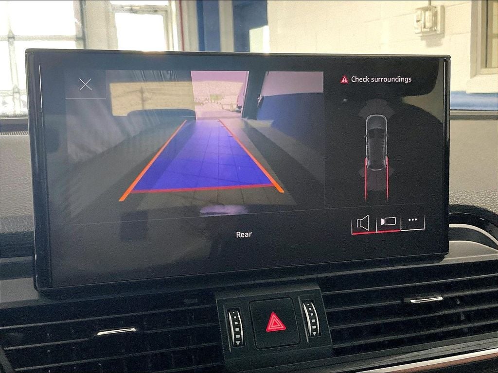 2023 Audi Q5 45 S line Premium quattro